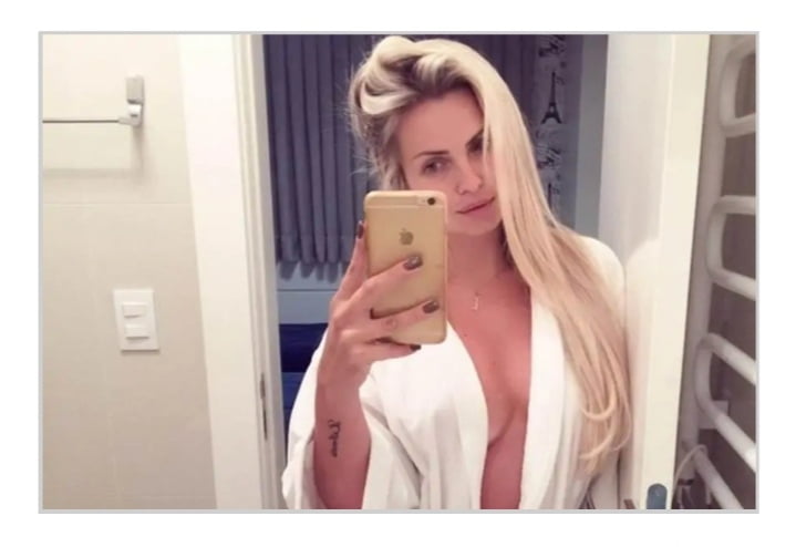 Лена Проститутка Санкт-Петербурга у метро Садовая