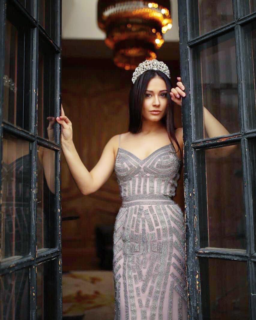 Рая Проститутка Санкт-Петербурга у метро Василеостровская